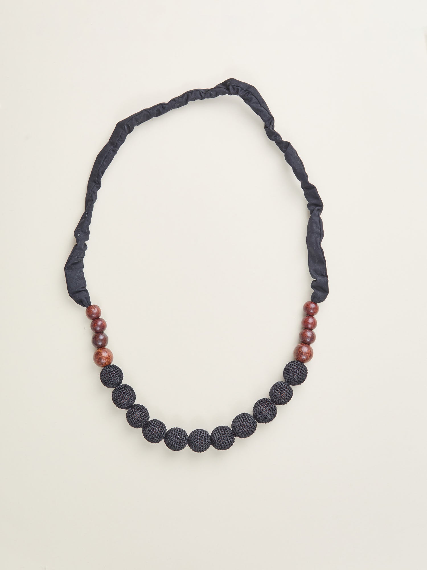 Collar Bali Black