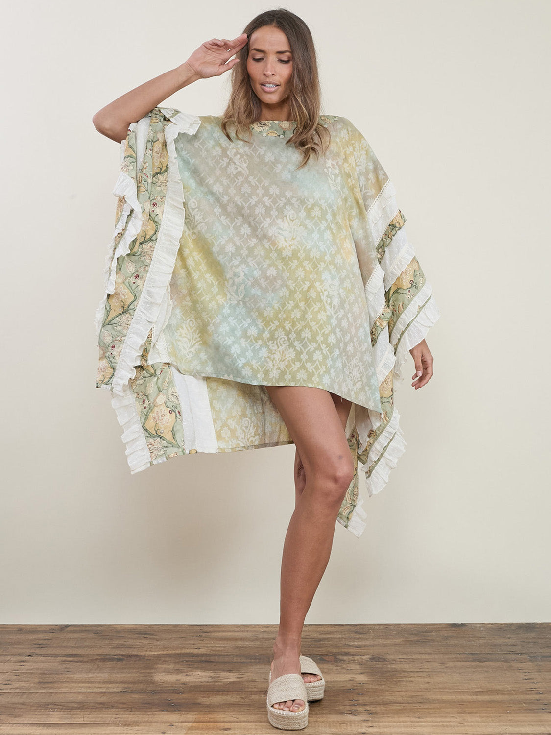 Ganesha Poncho Green